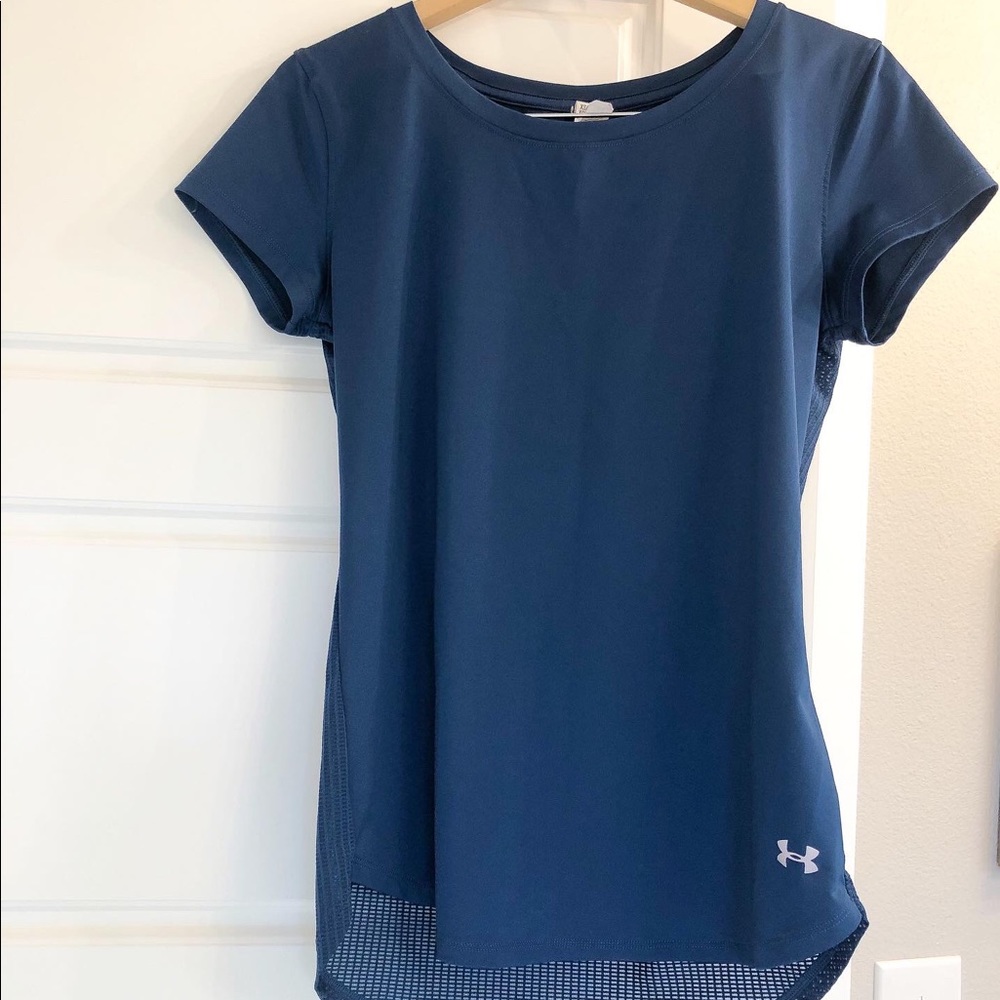 UNDER ARMOUR BLUE WORKOUT TANK TOP!